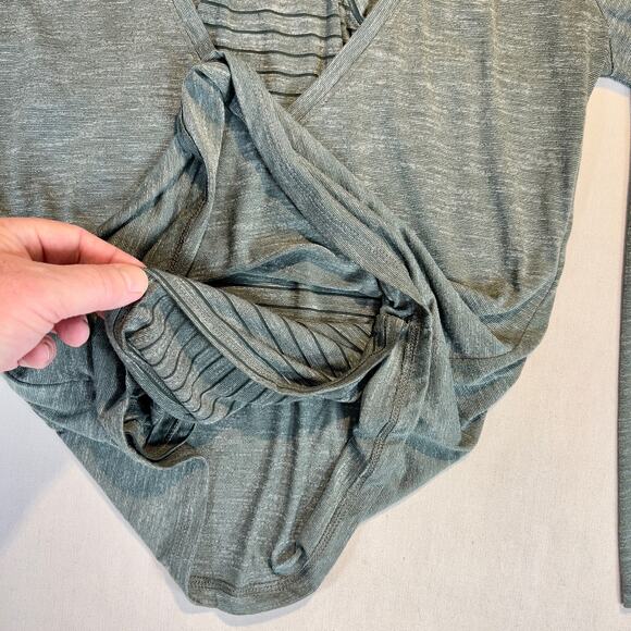 RBX Long Sleeve Racerback Workout Shirt Heathered Green Woman's Medium - Picture 5 of 11